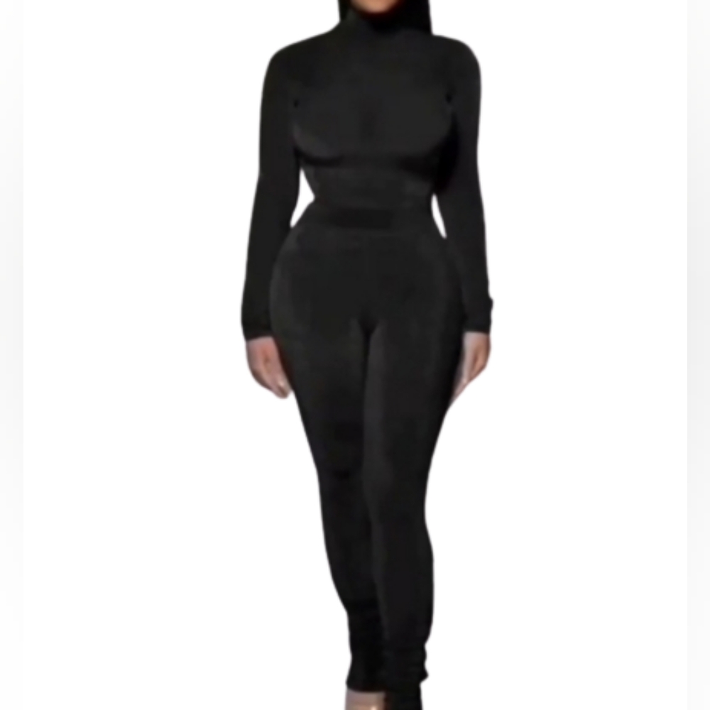 Miss Style Set Black Velvet High Neck Ruched Pants Women's